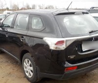 Mitsubishi Outlander 2014 III рестайлинг Кроссовер 5-дв. 2.0 CVT 4WD (146 л.с.) в разборе
