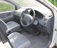 Toyota Ipsum 2000 I Минивэн 2.2 D AT (94 л.с.) в разборе
