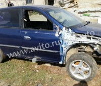 Kia Carens 2003 II Минивэн 1.8 MT (125 л.с.) в разборе