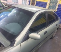 Renault Laguna 2000 I рестайлинг Хетчбэк 2.0 AT (115 л.с.) в разборе