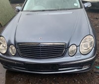 Mercedes E-Class 2003 W211/S211 Седан 400 CDI AT (260 л.с.) в разборе