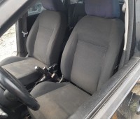 Ford Fiesta 2006 V (Mk5) Хетчбэк 5-дв. 1.4 Durashift EST (79 л.с.) в разборе