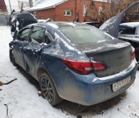 Opel Astra 2013 J рестайлинг Седан 1.6 MT (115 л.с.) в разборе