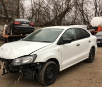 Volkswagen Polo 2015 V Седан 1.6 Tiptronic (105 л.с.) в разборе