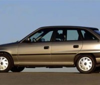 Opel Astra 1992 F Хетчбэк 5-дв. 1.8 AT (90 л.с.) в разборе