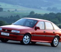 Opel Vectra 1989 A Хетчбэк 2.0 MT (115 л.с.) в разборе