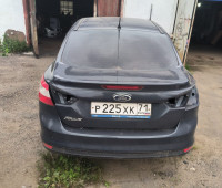 Ford Focus 2013 III Седан 1.6 MT (105 л.с.) в разборе