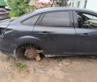 Ford Focus 2013 III Седан 1.6 MT (105 л.с.) в разборе