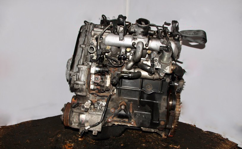 Св мотора. Двигатель контрактный Kia Hyundai d4cb 2.5. Двигатель Hyundai h-100 (Авторазбор). Двигатель св90.
